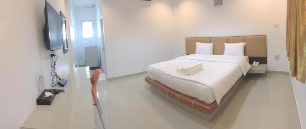 The Phant Hotel Surin Exterior foto